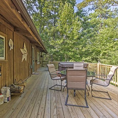 Secluded Stanardsville Cabin With 10 Acres And Hot Tub Esterno foto