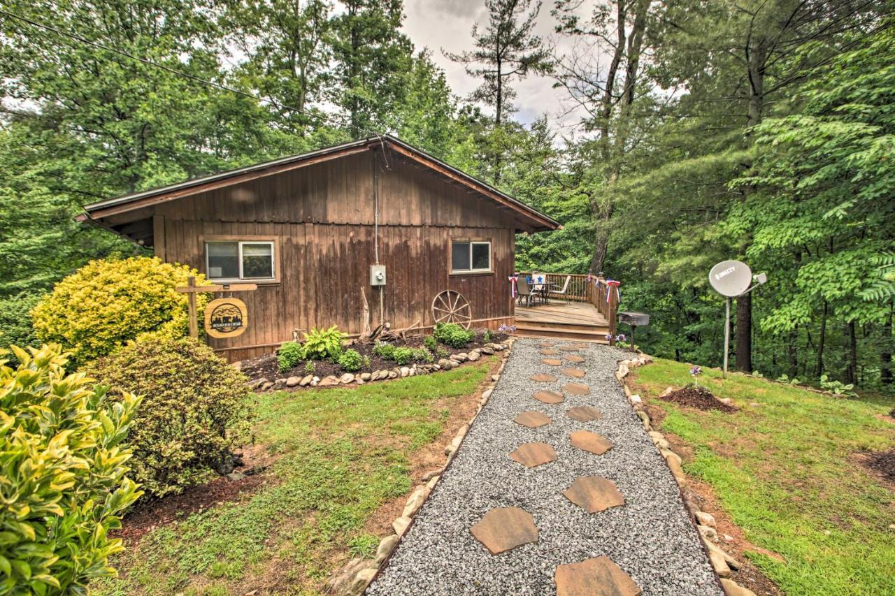 Secluded Stanardsville Cabin With 10 Acres And Hot Tub Esterno foto