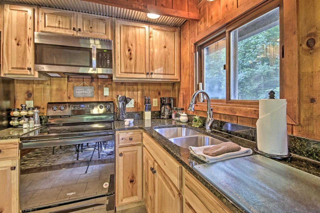 Secluded Stanardsville Cabin With 10 Acres And Hot Tub Esterno foto