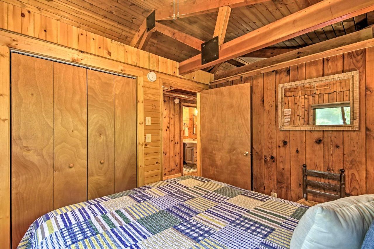 Secluded Stanardsville Cabin With 10 Acres And Hot Tub Esterno foto